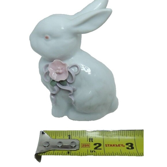 2 Porcelain White Rabbit Bunny Figurines Hand Painted Ceramic Spring Decor VTG - Picture 12 of 16